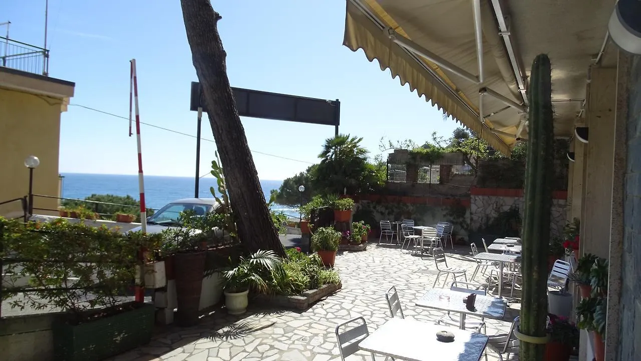 ***  Hotel Ambassador Laigueglia Italien